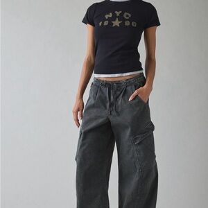NWT Urban Outfitters BDG Cocoon Baggy Barrel Leg Cargo Pant